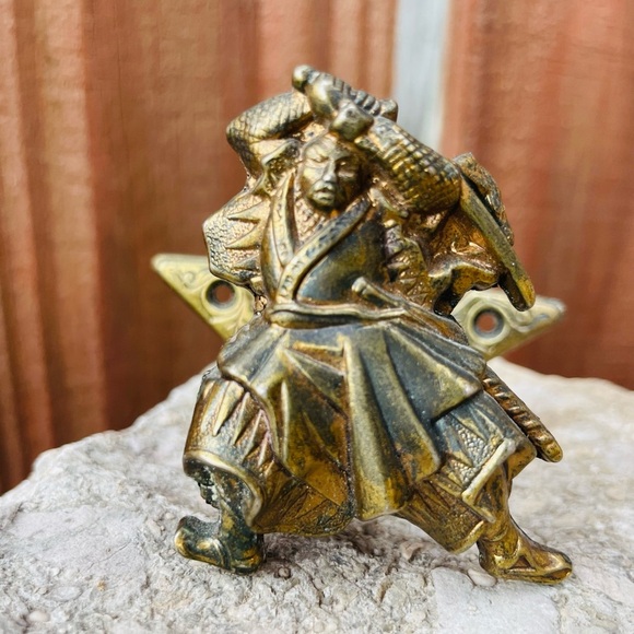 Vintage metal sword katana wall hangers by Marto Toledo of Spain set of 2 - Picture 2 of 16